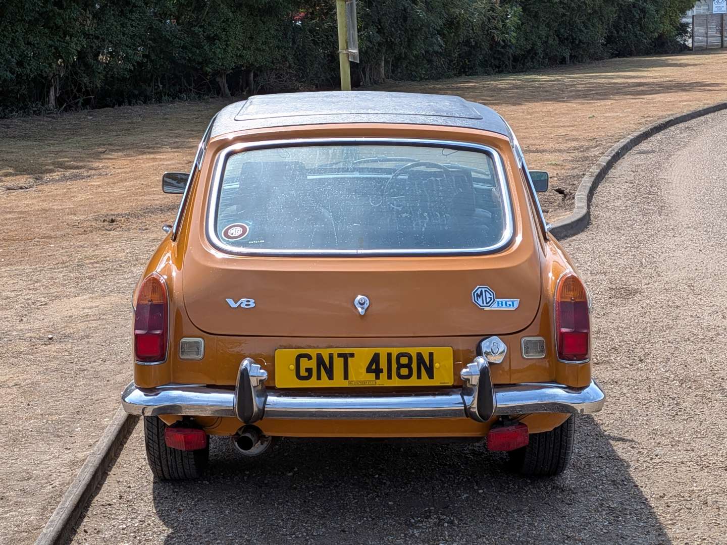 <p>1974 MG B GT V8</p>