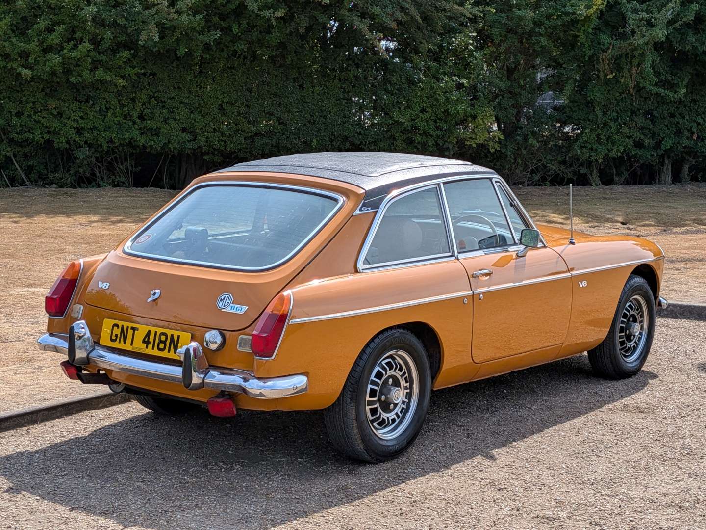 <p>1974 MG B GT V8</p>