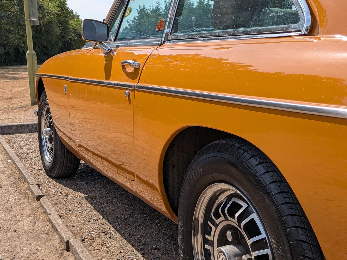 <p>1974 MG B GT V8</p>