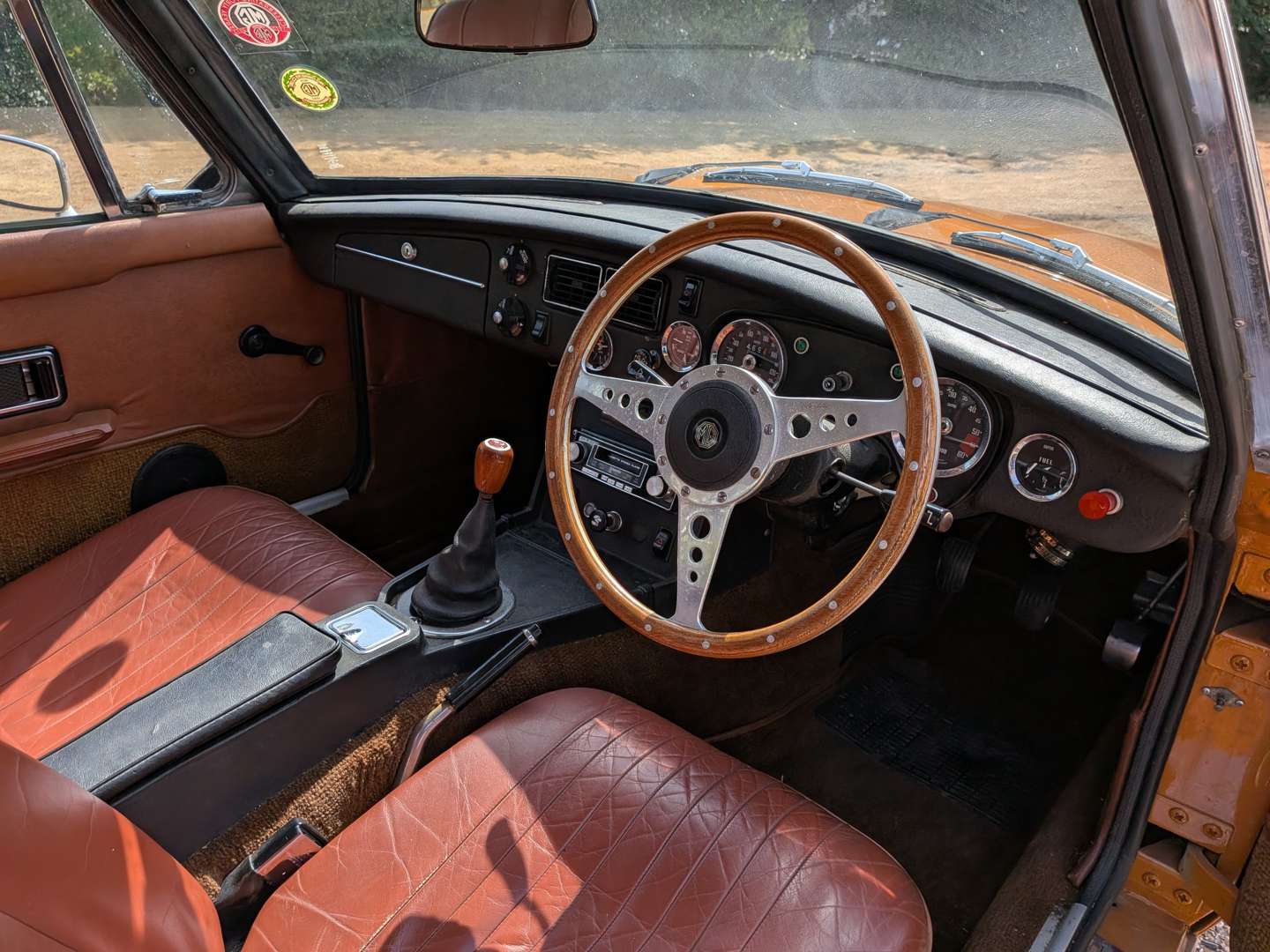 <p>1974 MG B GT V8</p>