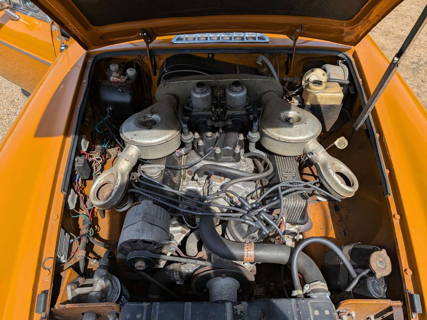 <p>1974 MG B GT V8</p>