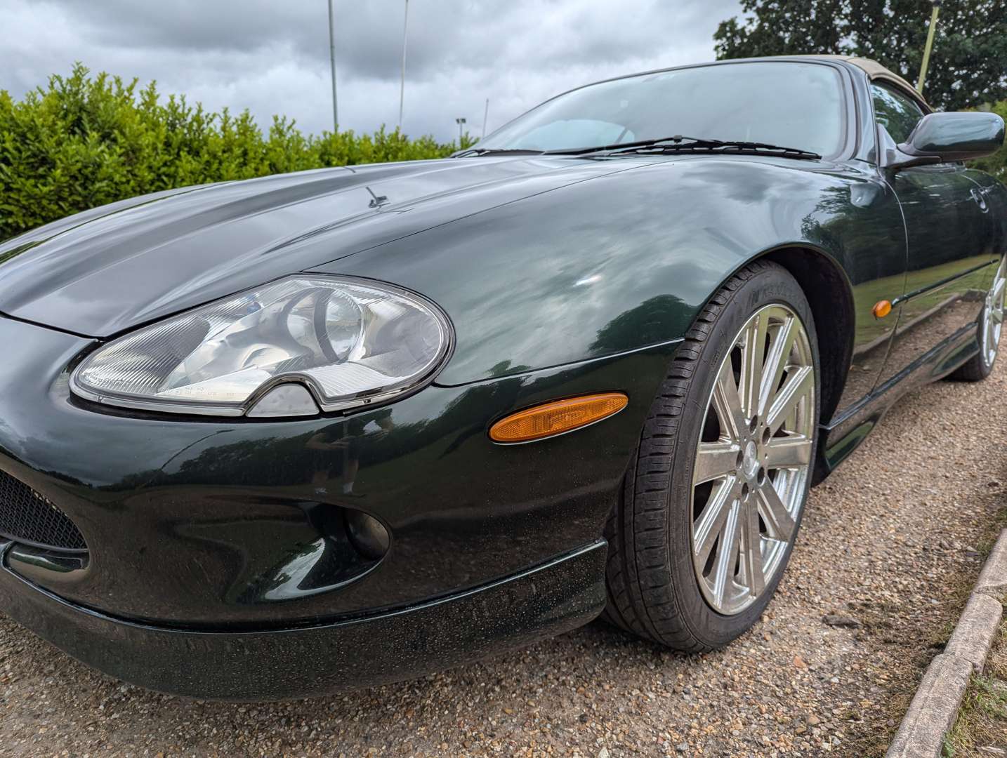<p>1997 JAGUAR XK8 CONVERTIBLE AUTO</p>