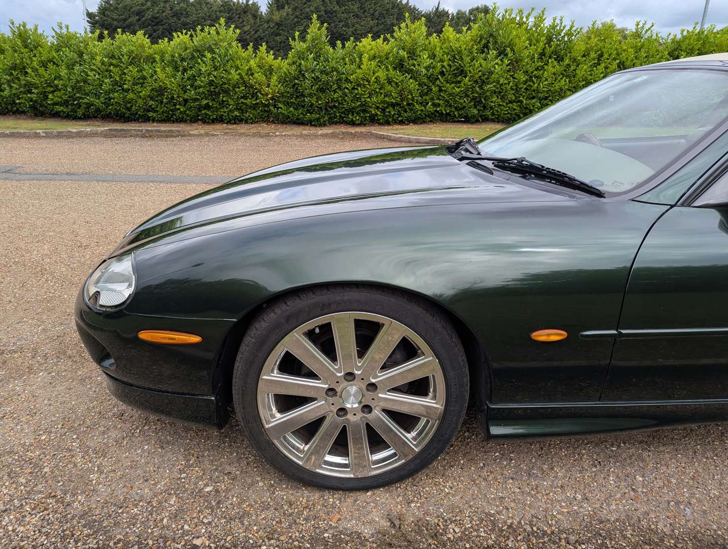 <p>1997 JAGUAR XK8 CONVERTIBLE AUTO</p>
