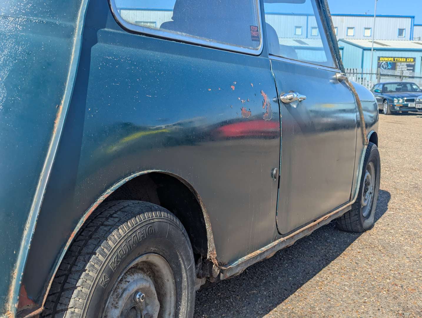 <p>1971 LEYLAND MINI 1000</p>