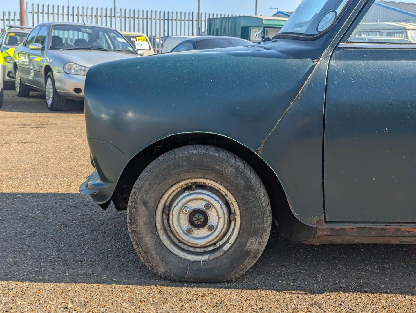<p>1971 LEYLAND MINI 1000</p>
