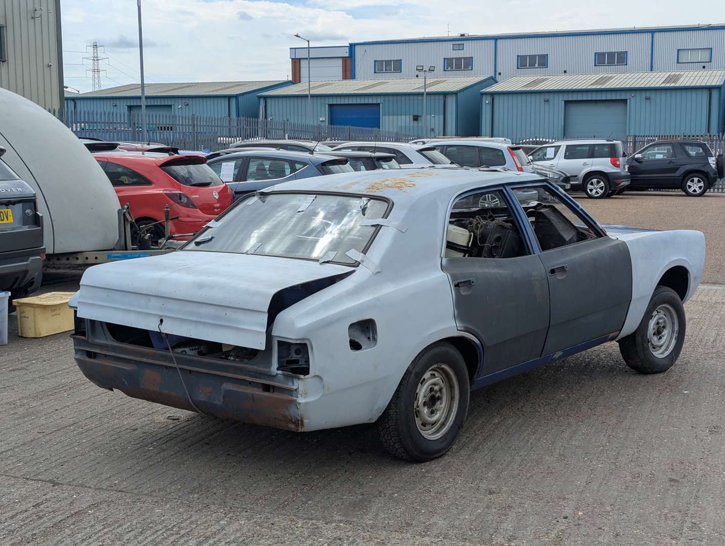 <p>1976 FORD CORTINA 2000 XL</p>
