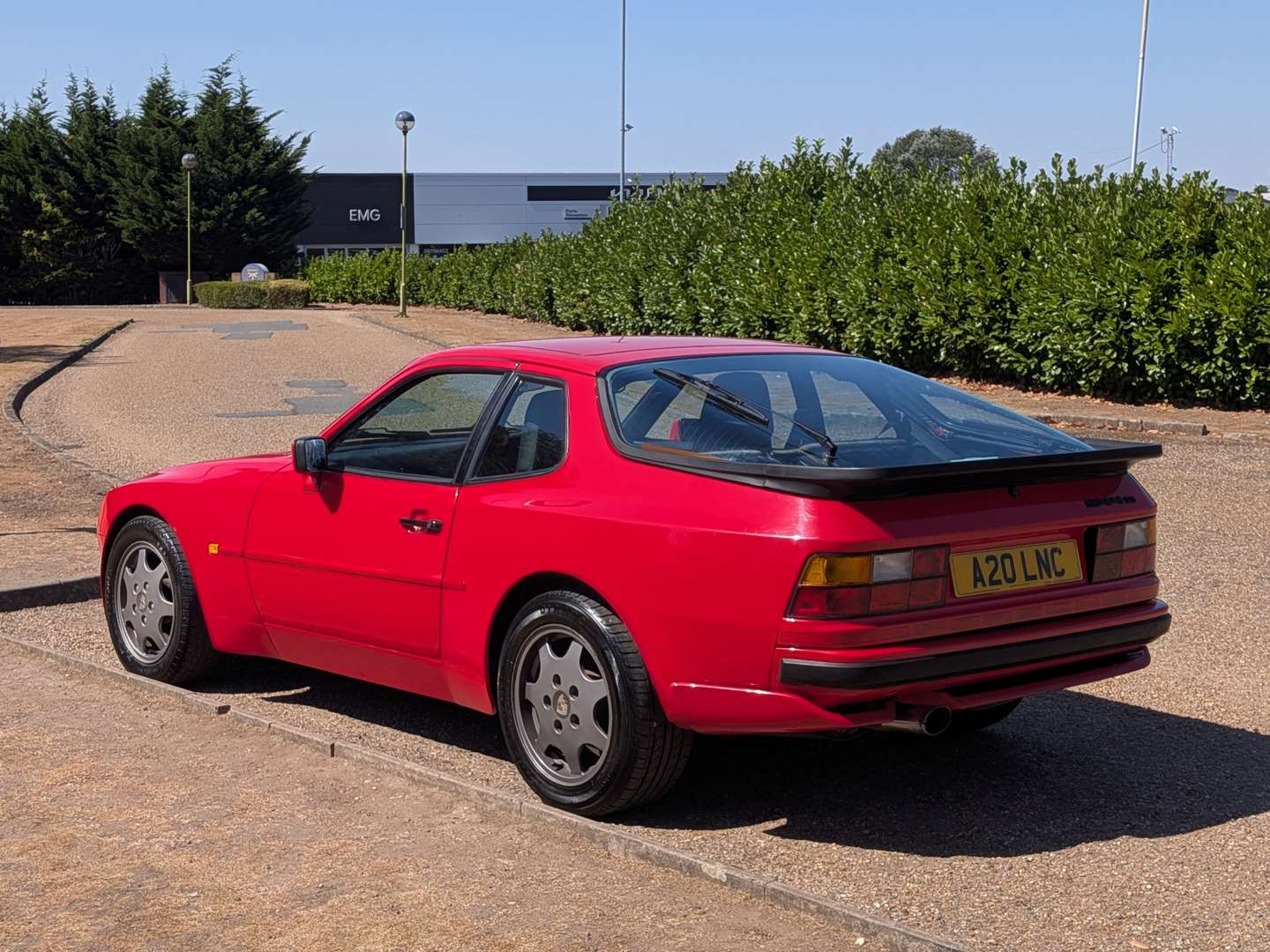 <p>1988 PORSCHE 944 S</p>
