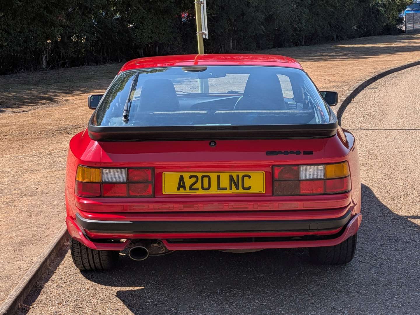 <p>1988 PORSCHE 944 S</p>