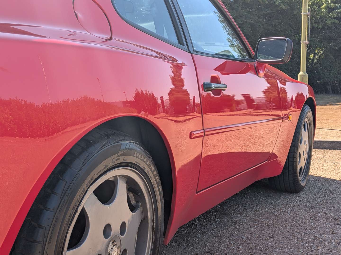 <p>1988 PORSCHE 944 S</p>