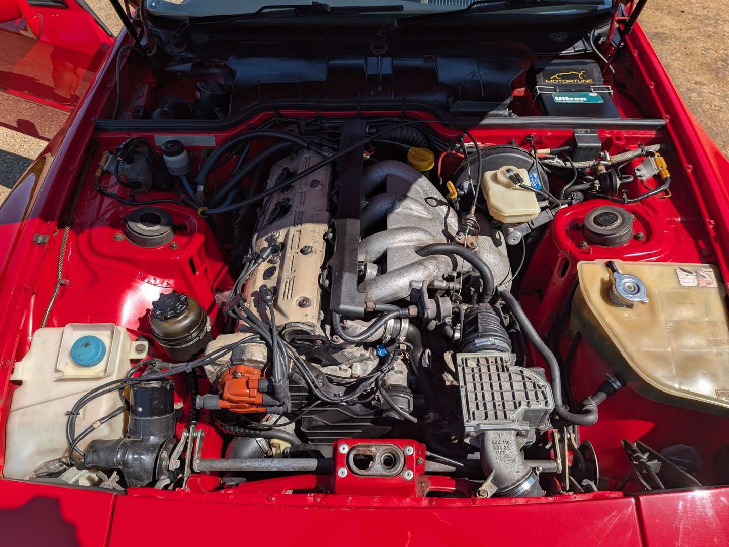 <p>1988 PORSCHE 944 S</p>