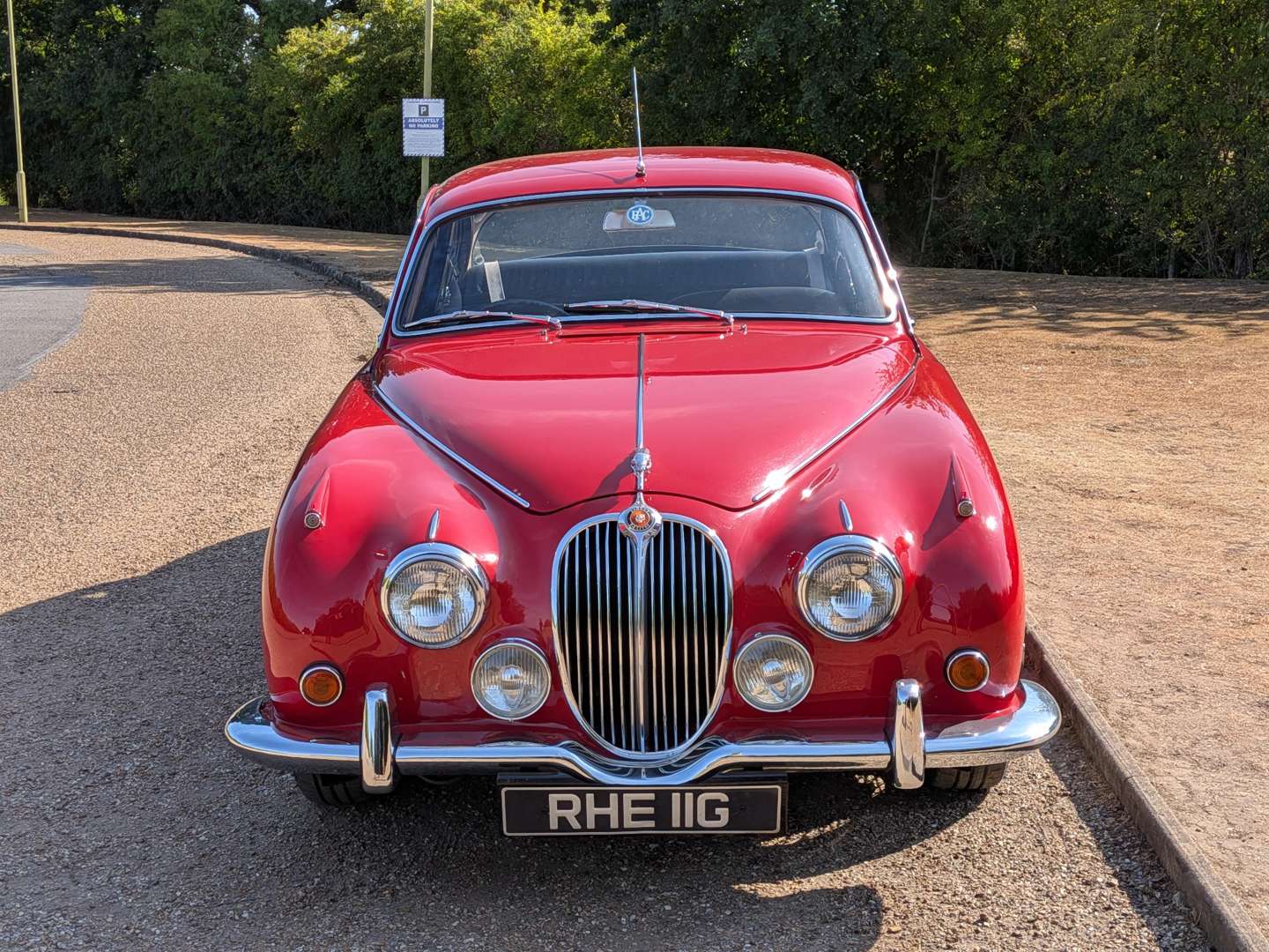 <p>1968 JAGUAR 240</p>