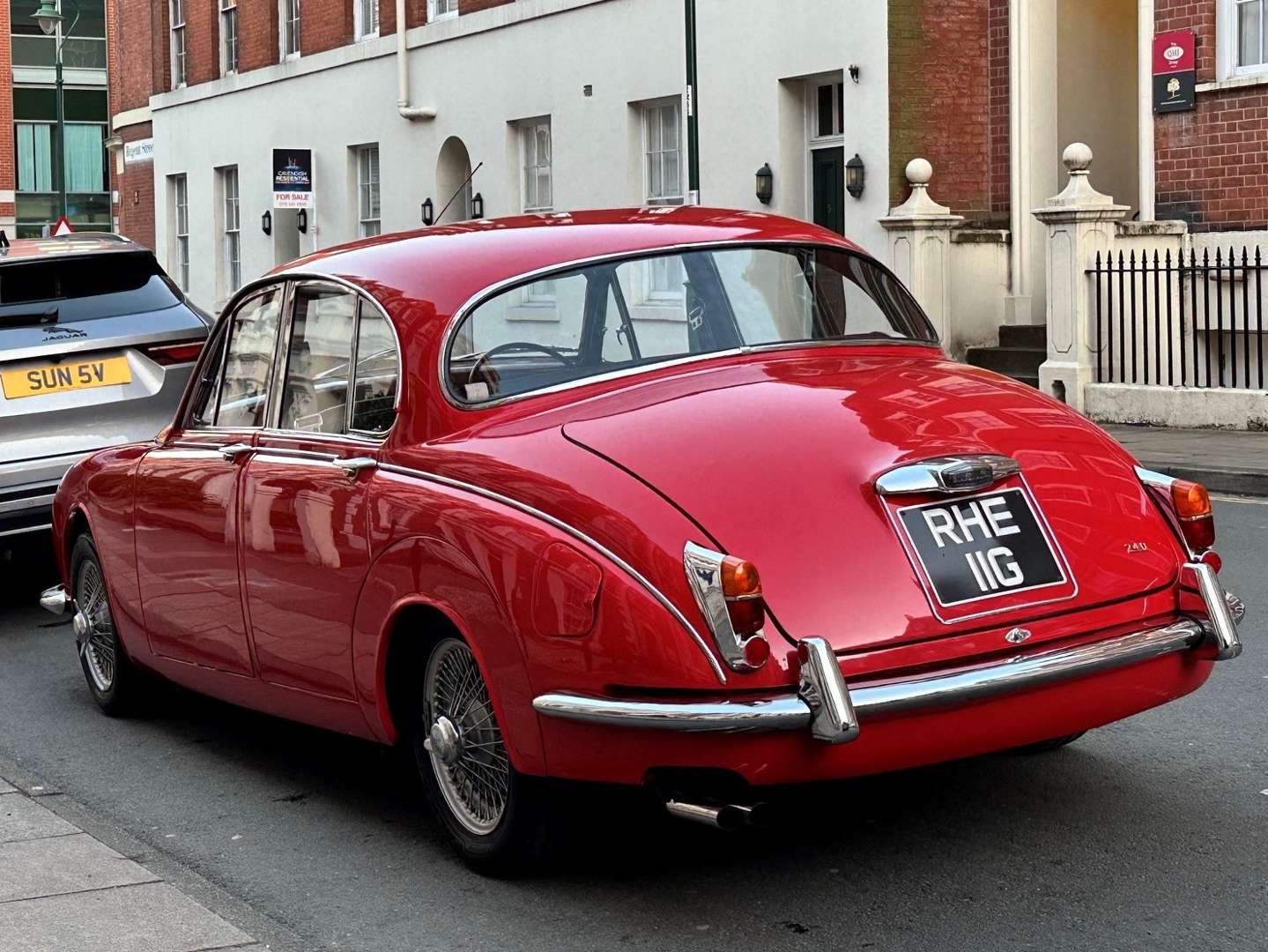 <p>1968 JAGUAR 240</p>