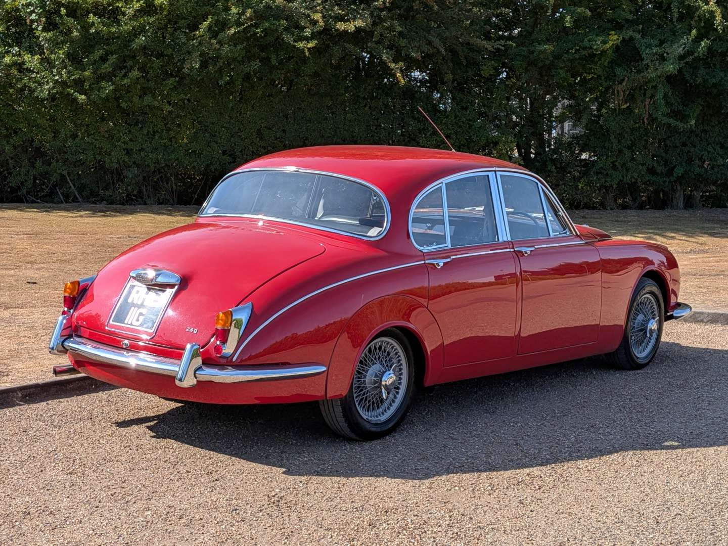 <p>1968 JAGUAR 240</p>