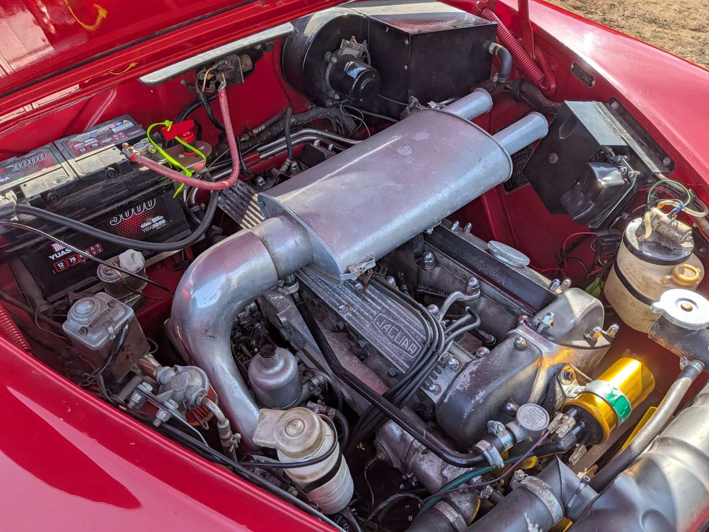 <p>1968 JAGUAR 240</p>