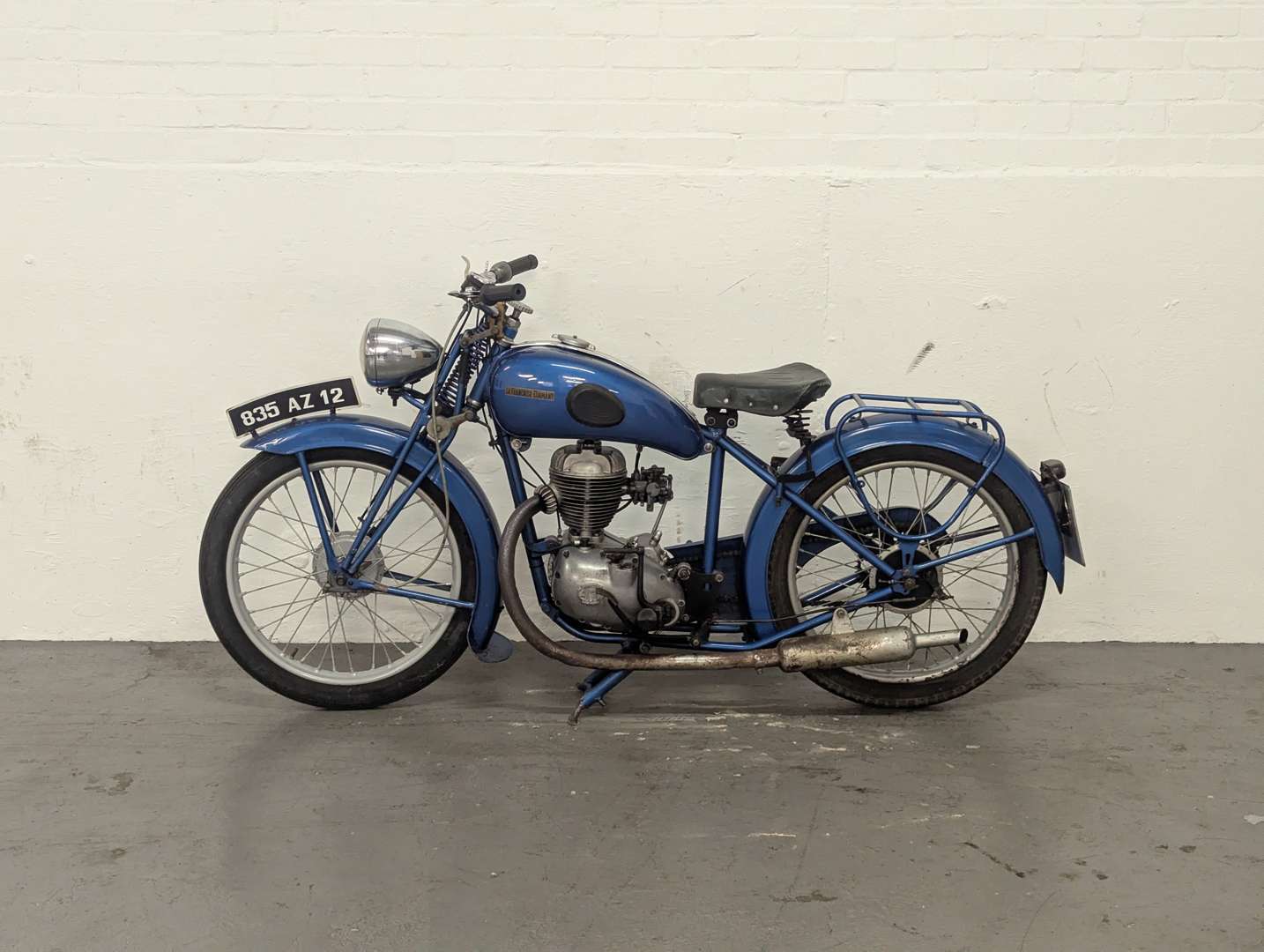 <p>1952 LA FRANCAISE DIAMANT 125CC</p>