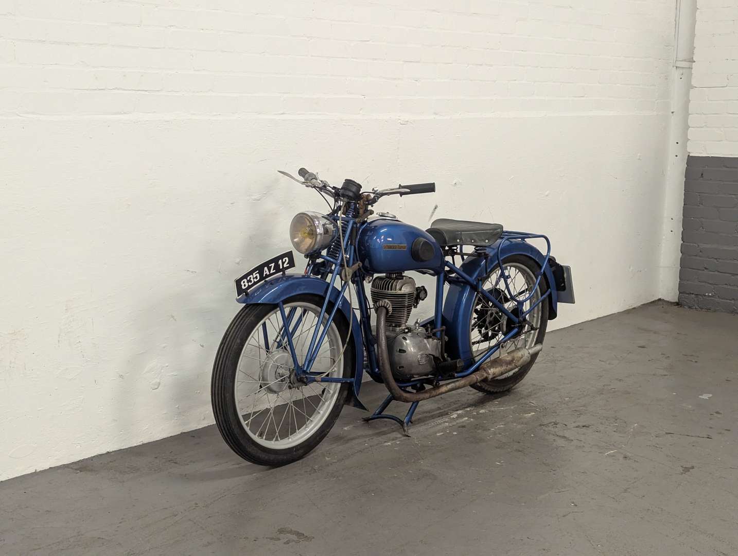 <p>1952 LA FRANCAISE DIAMANT 125CC</p>