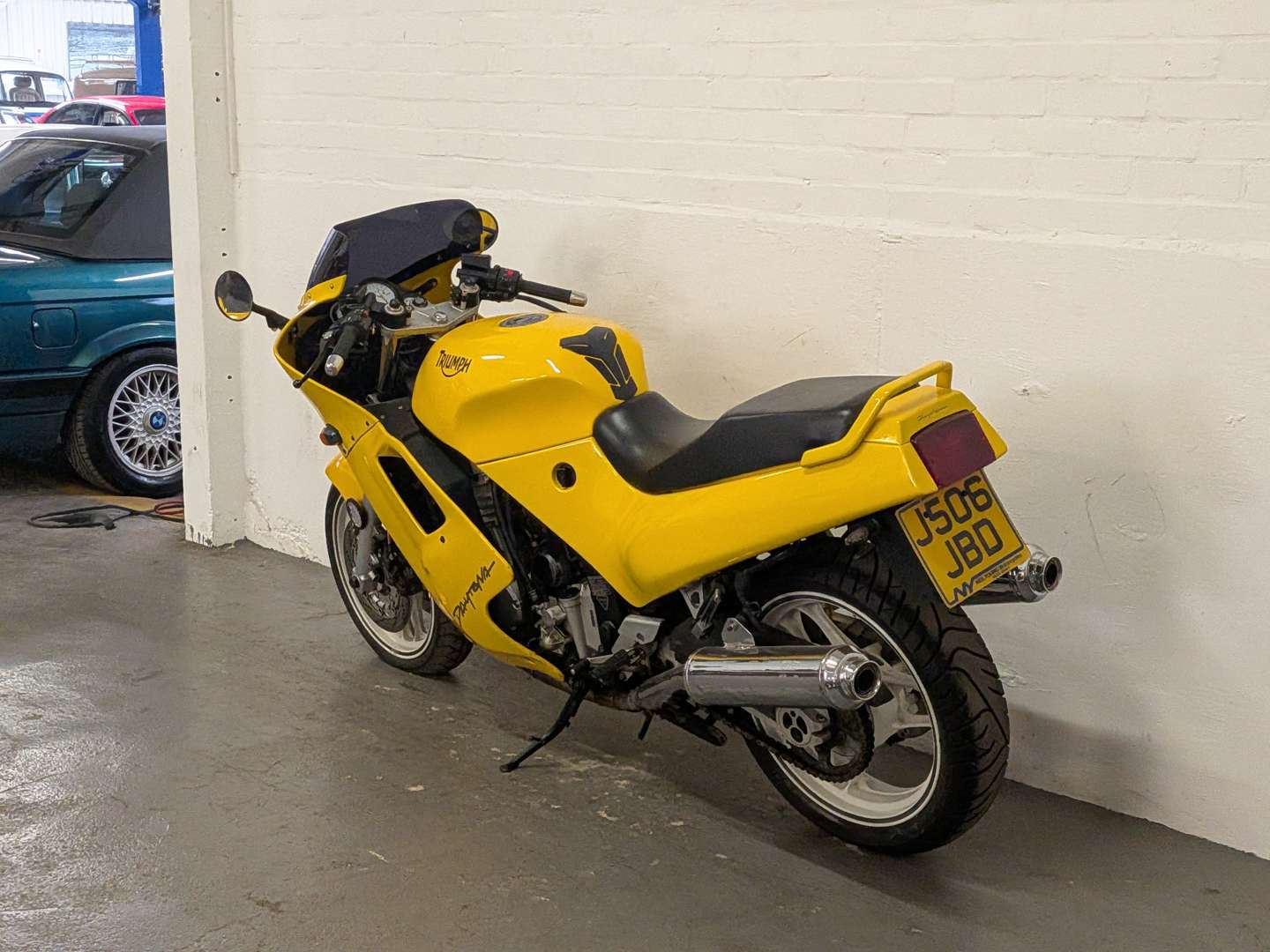 <p>1991 TRIUMPH DAYTONA</p>