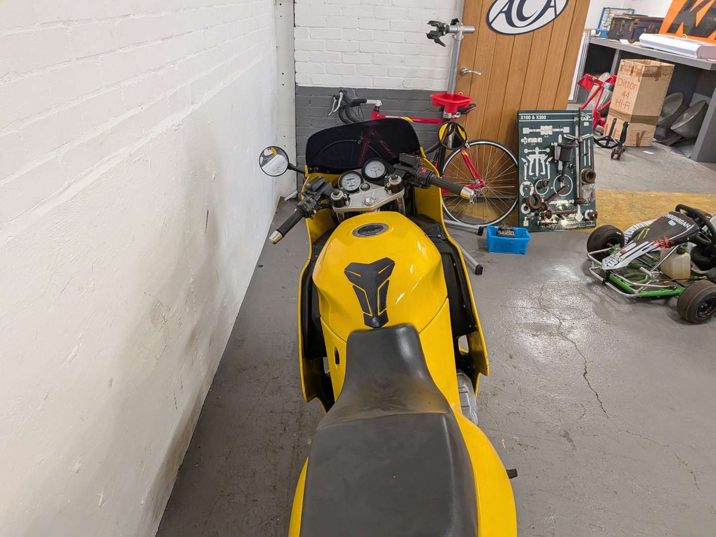 <p>1991 TRIUMPH DAYTONA</p>
