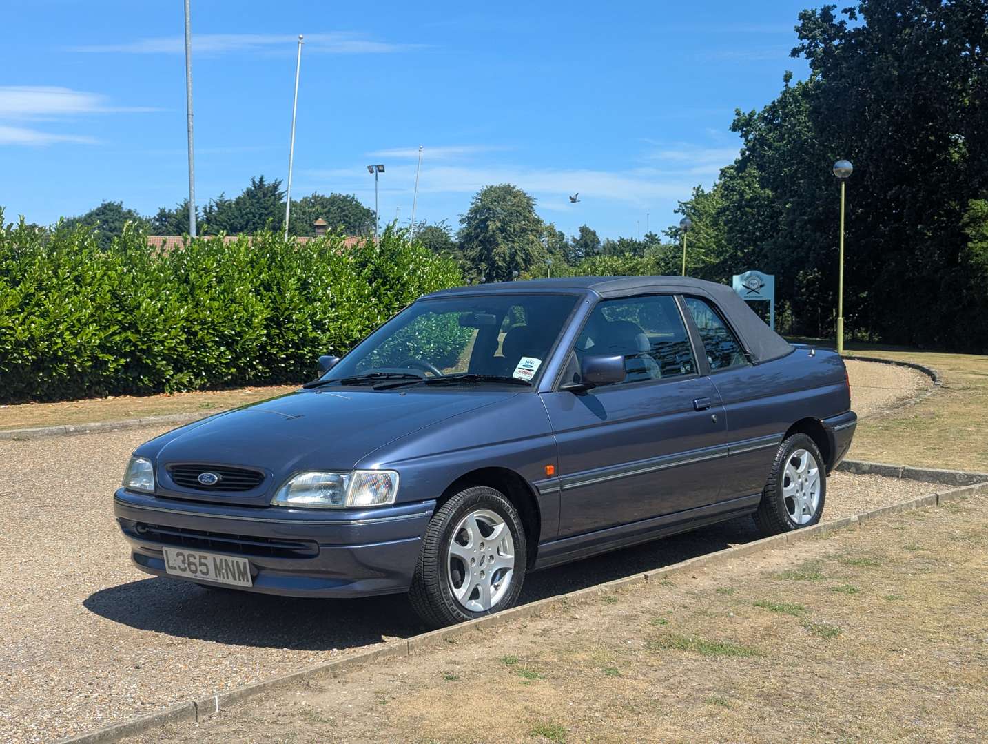 <p>1994 FORD ESCORT MISTRAL CONVERTIBLE</p>