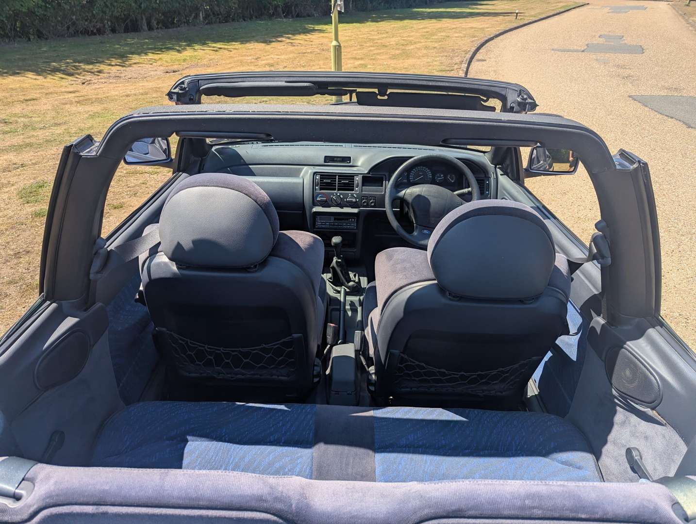<p>1994 FORD ESCORT MISTRAL CONVERTIBLE</p>