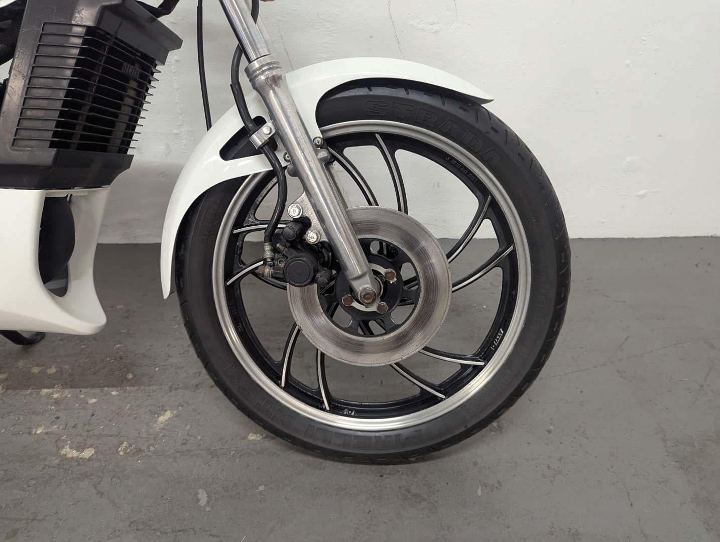 <p>1983 YAMAHA RD125 LC</p>