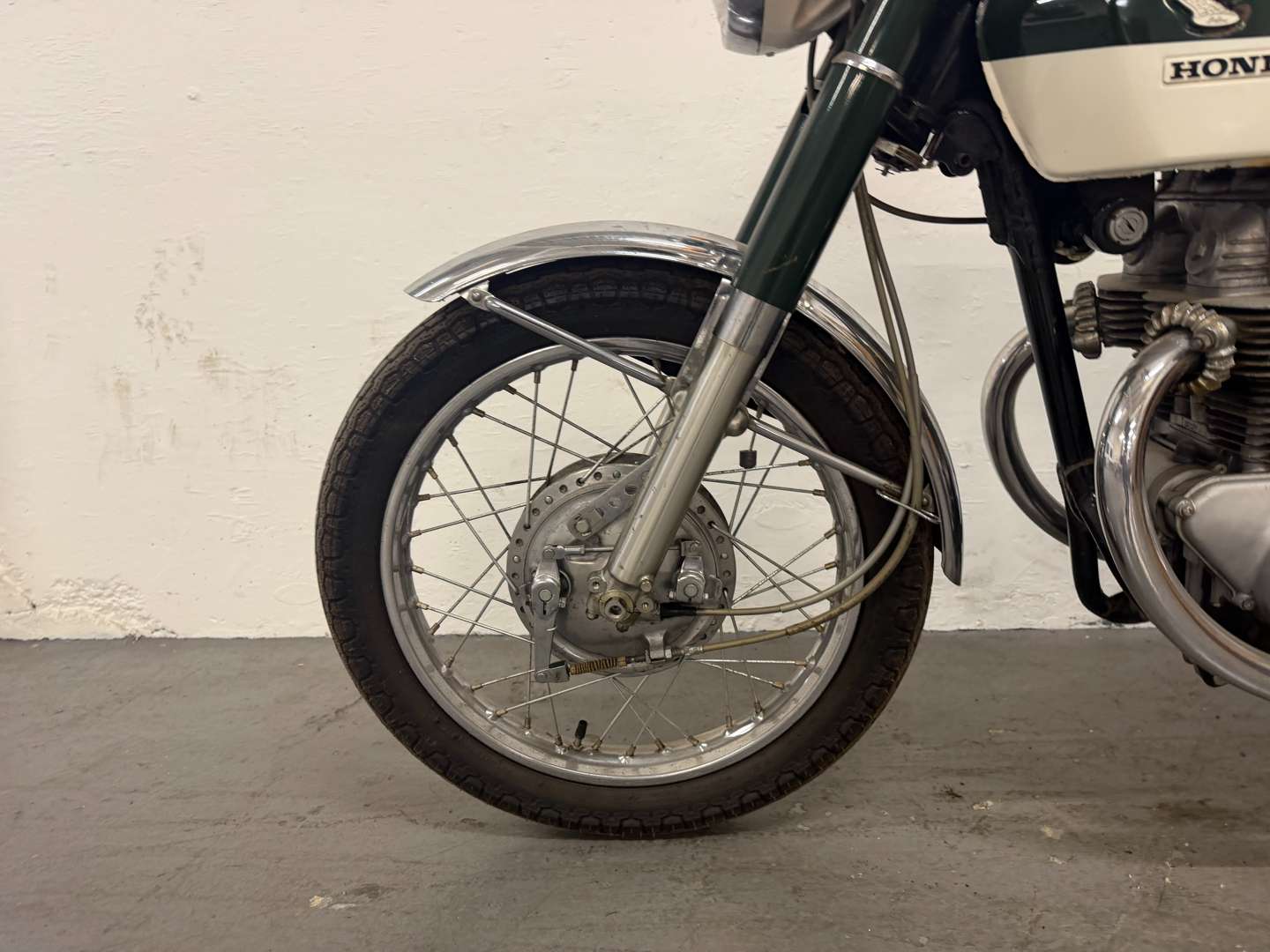 <p>1969 HONDA CB 350</p>