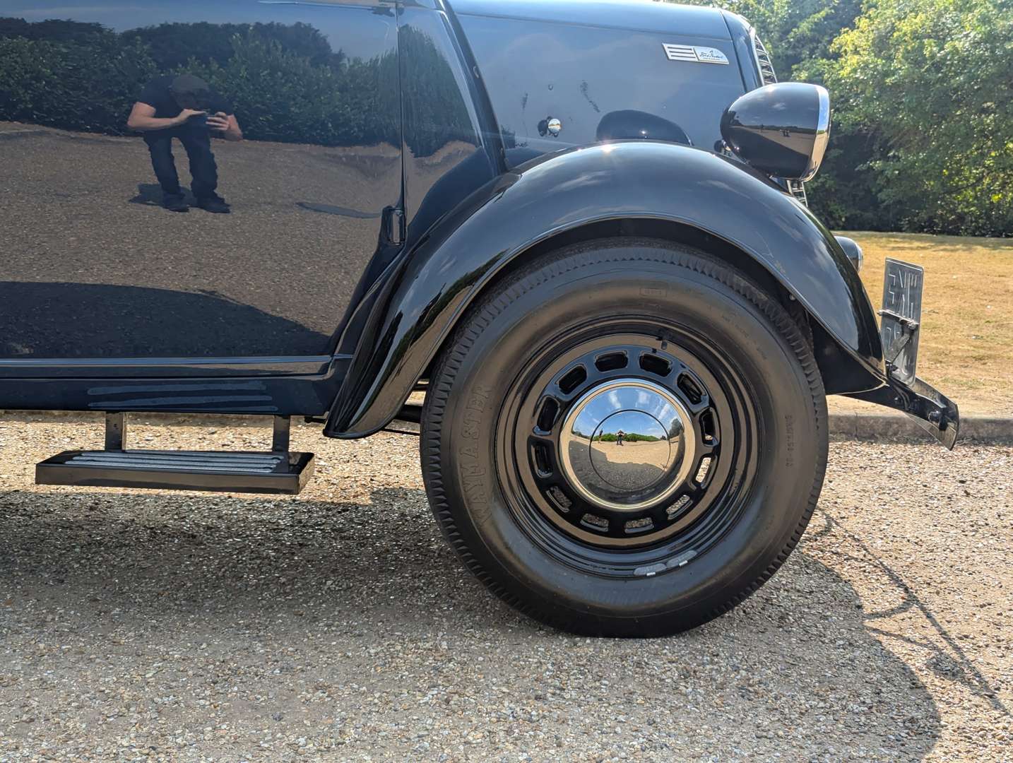 <p>1956 FORDSON E83W VAN</p>