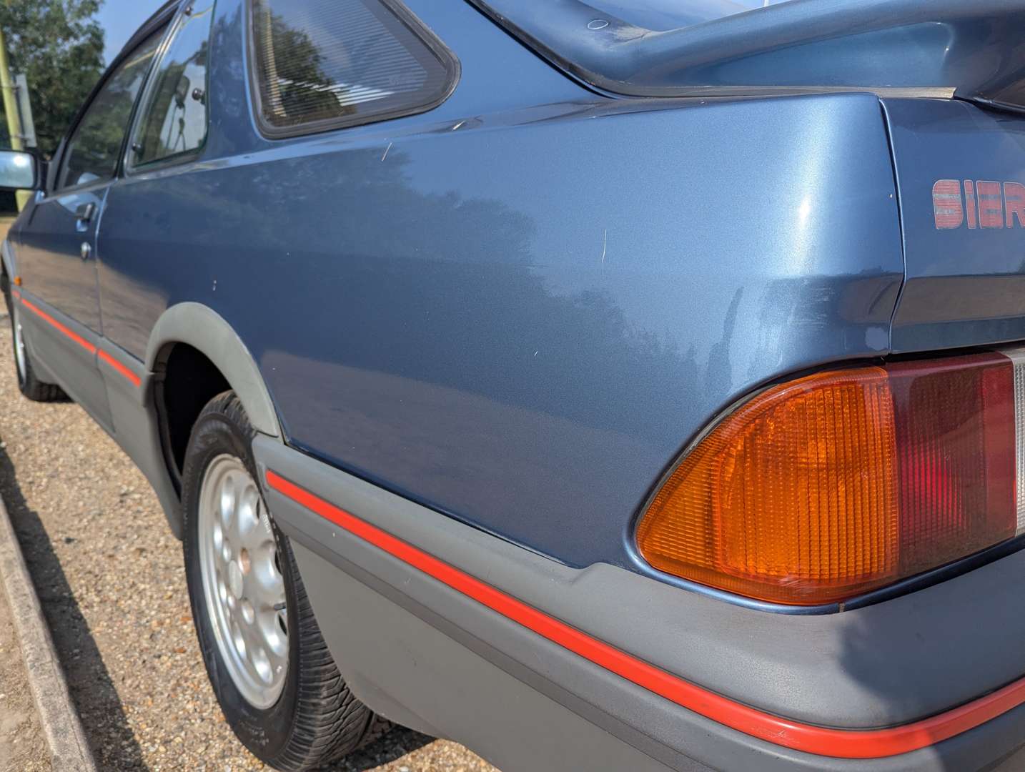 <p>1984 FORD SIERRA XR4I</p>