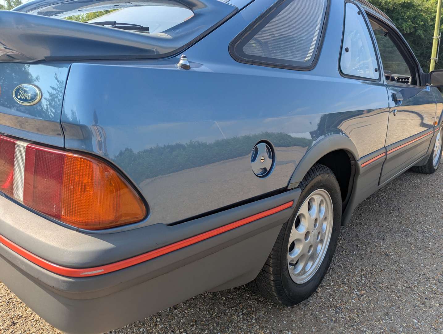 <p>1984 FORD SIERRA XR4I</p>