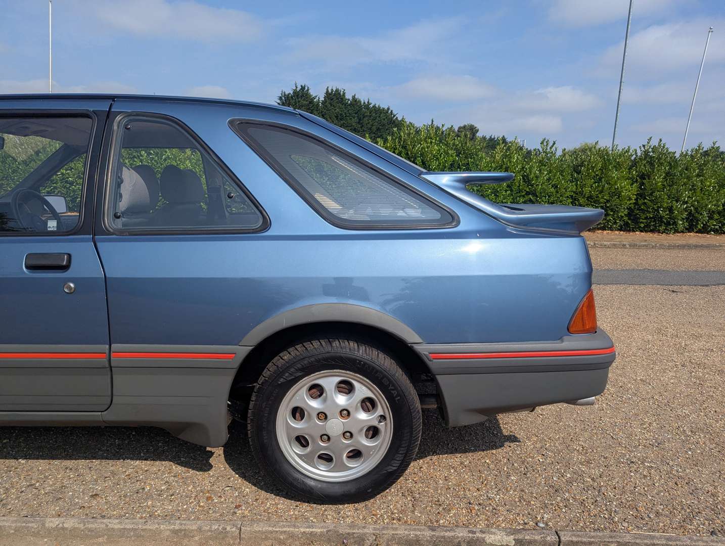 <p>1984 FORD SIERRA XR4I</p>