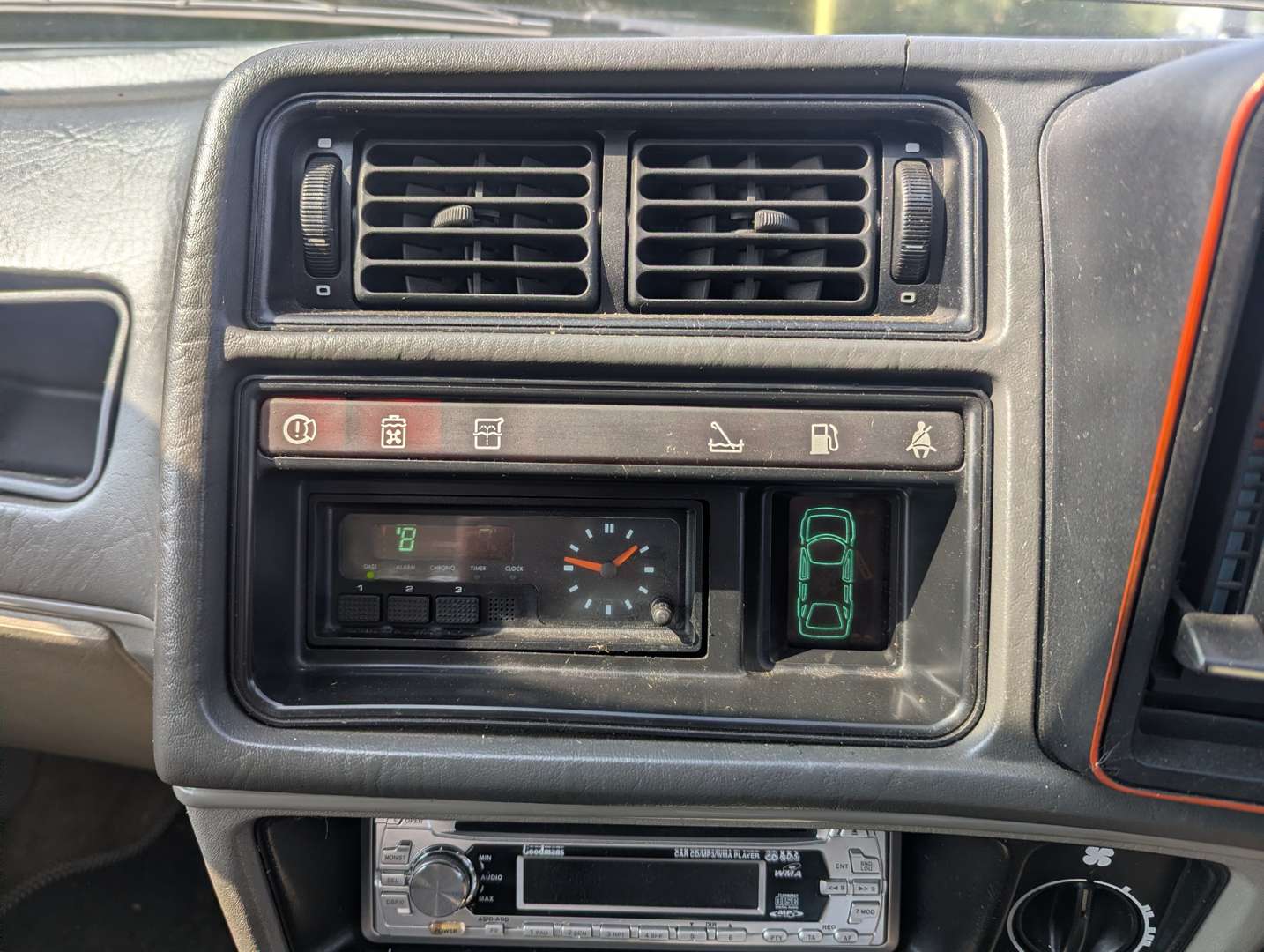 <p>1984 FORD SIERRA XR4I</p>