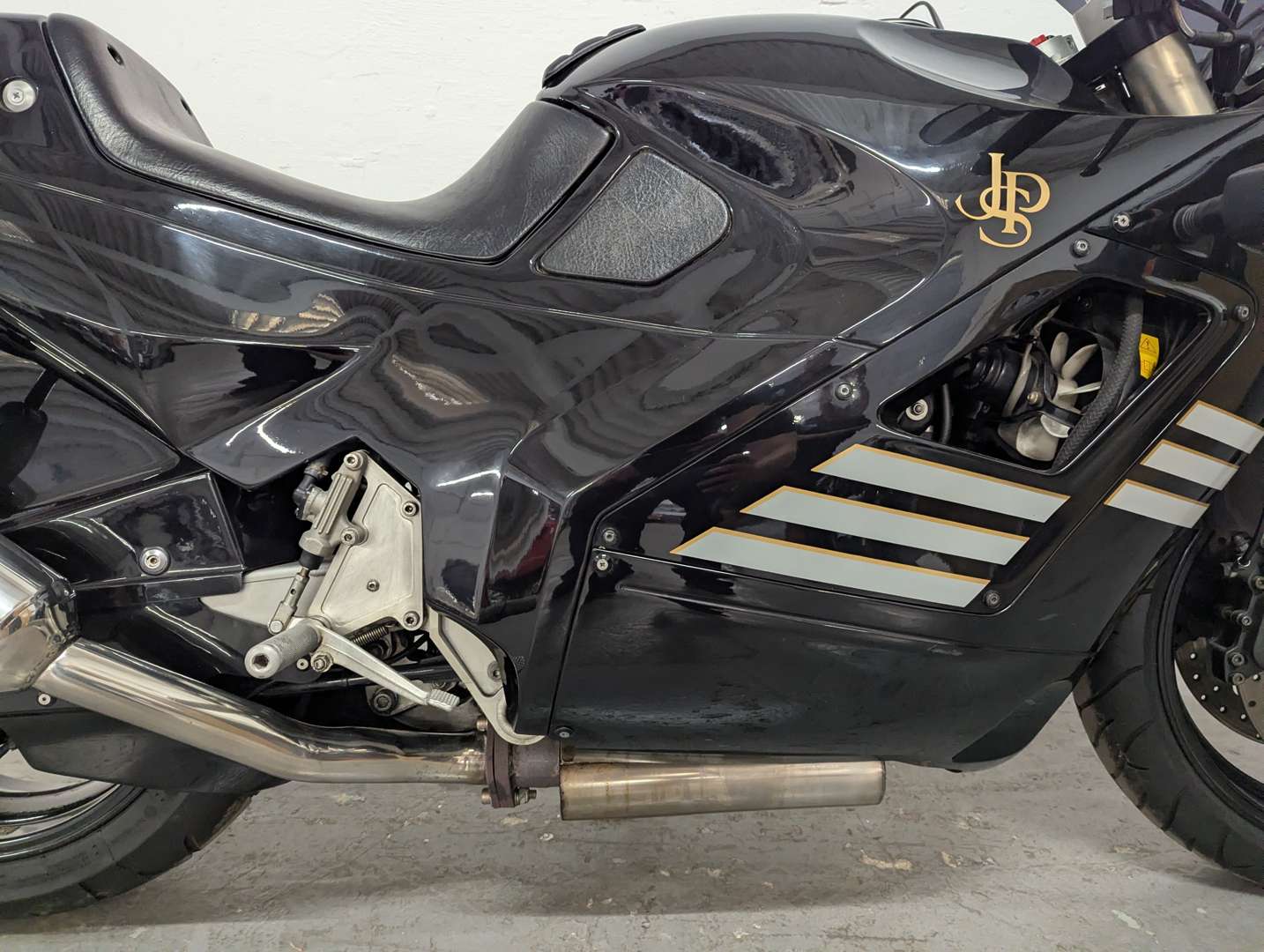<p>1990 NORTON JPS F1</p>