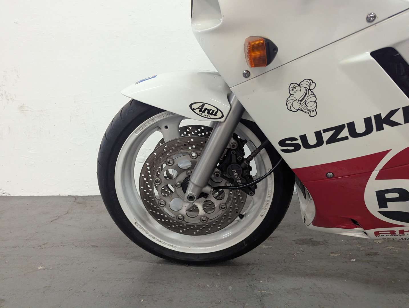 <p>1989 SUZUKI GSX 750</p>