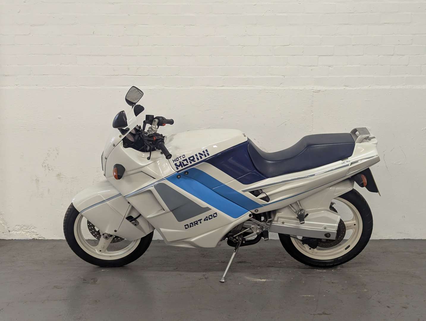 <p>1991 MORINI 400 DART</p>
