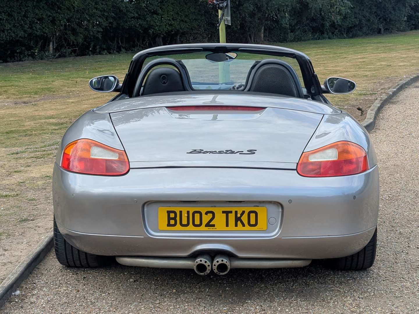 <p>2002 PORSCHE BOXSTER 2.7</p>