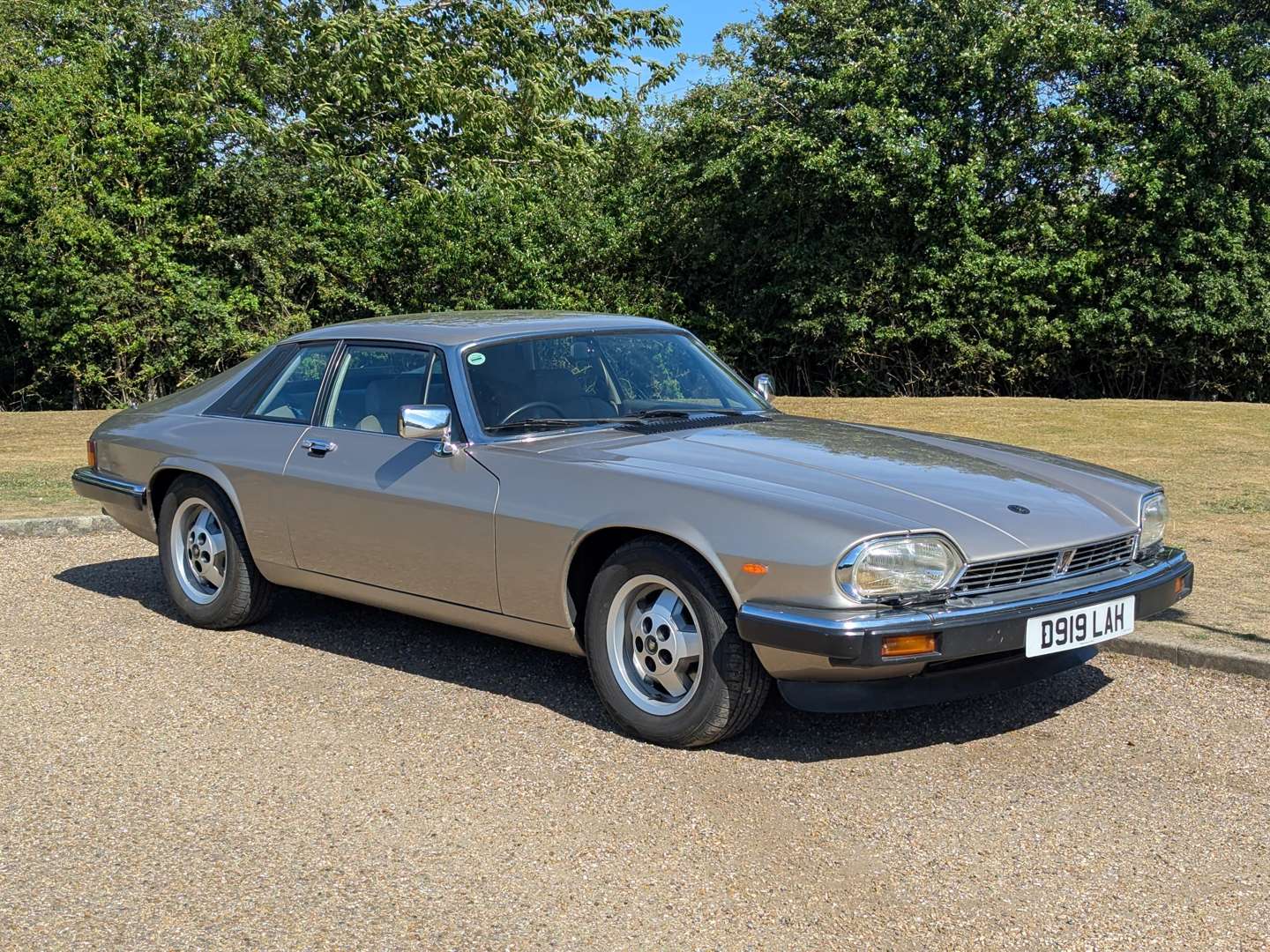 <p>1987 JAGUAR XJS HE AUTO</p>