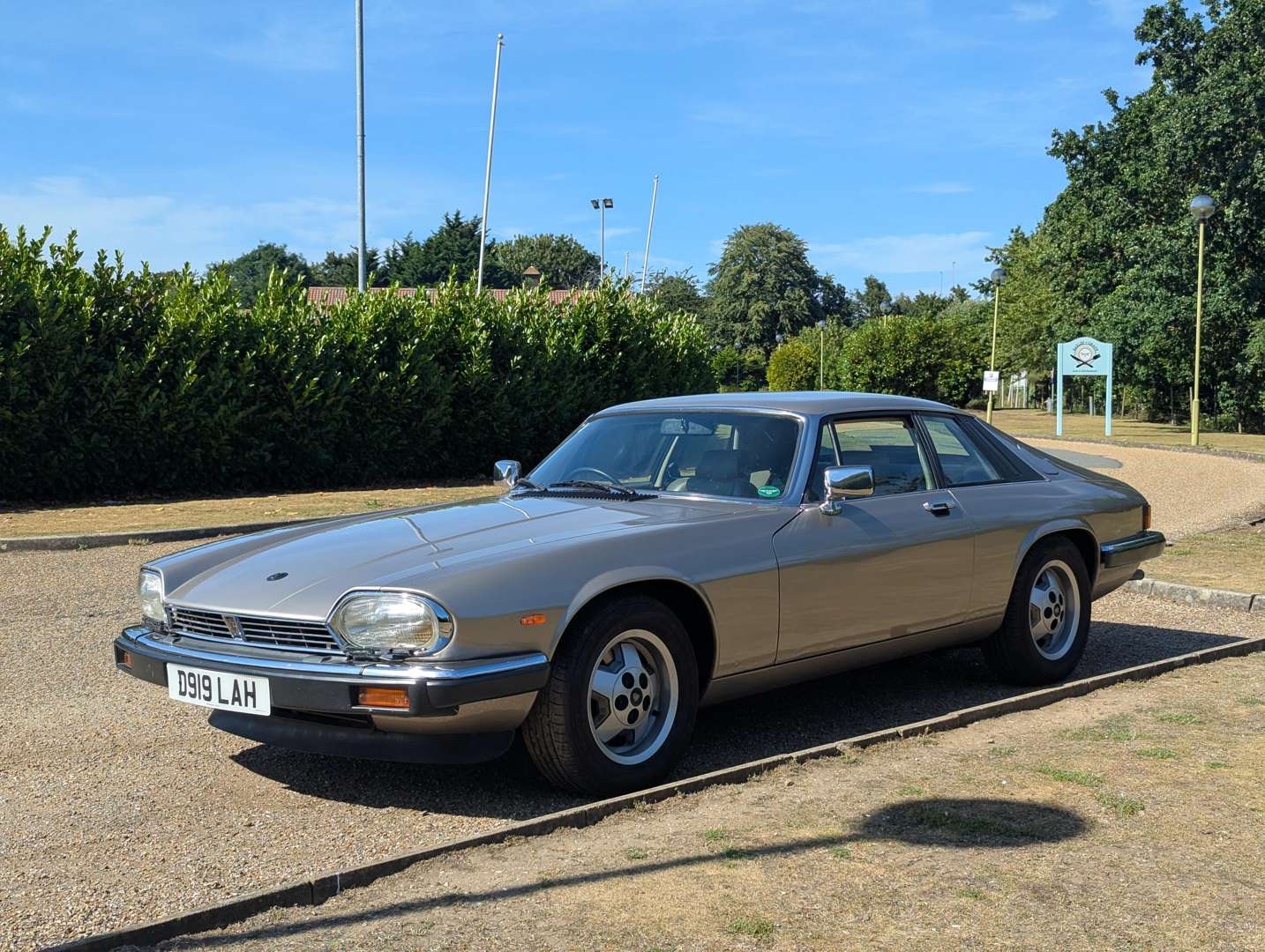 <p>1987 JAGUAR XJS HE AUTO</p>
