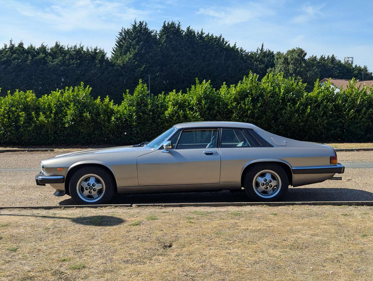 <p>1987 JAGUAR XJS HE AUTO</p>