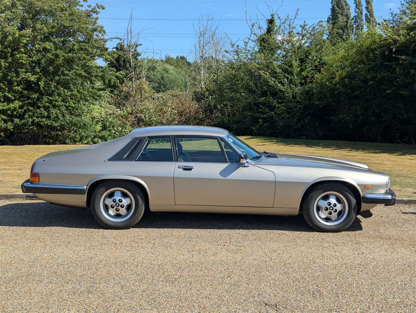 <p>1987 JAGUAR XJS HE AUTO</p>
