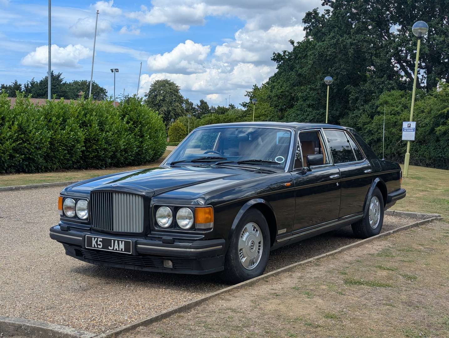 <p>1995 BENTLEY BROOKLANDS</p>