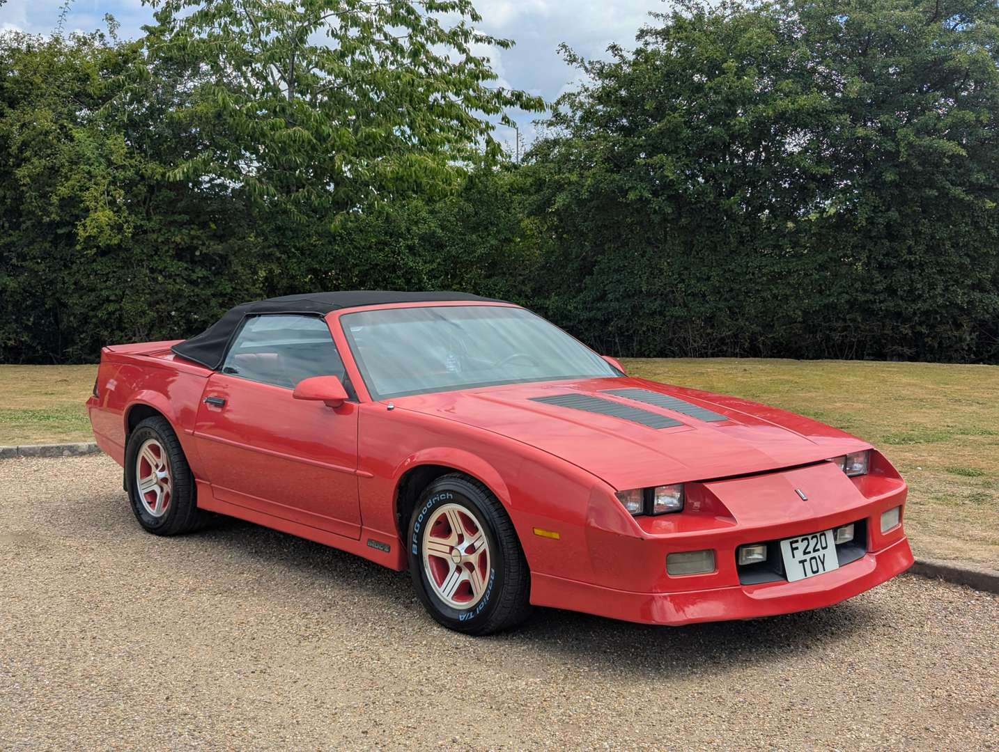 <p>1989 CHEVROLET CAMARO LHD</p>