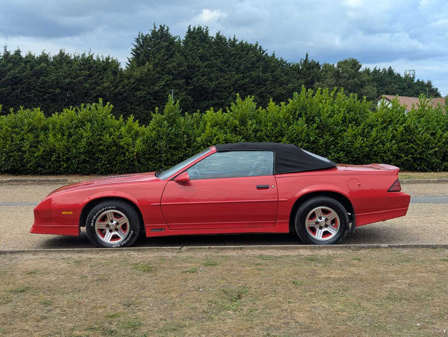 <p>1989 CHEVROLET CAMARO LHD</p>
