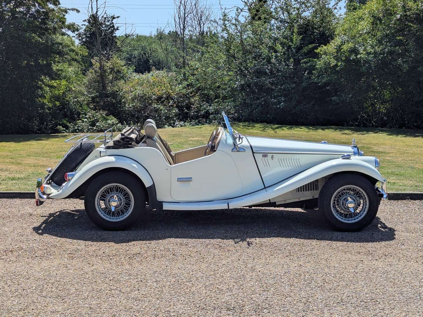 <p>1985 NAYLOR TF1700</p>