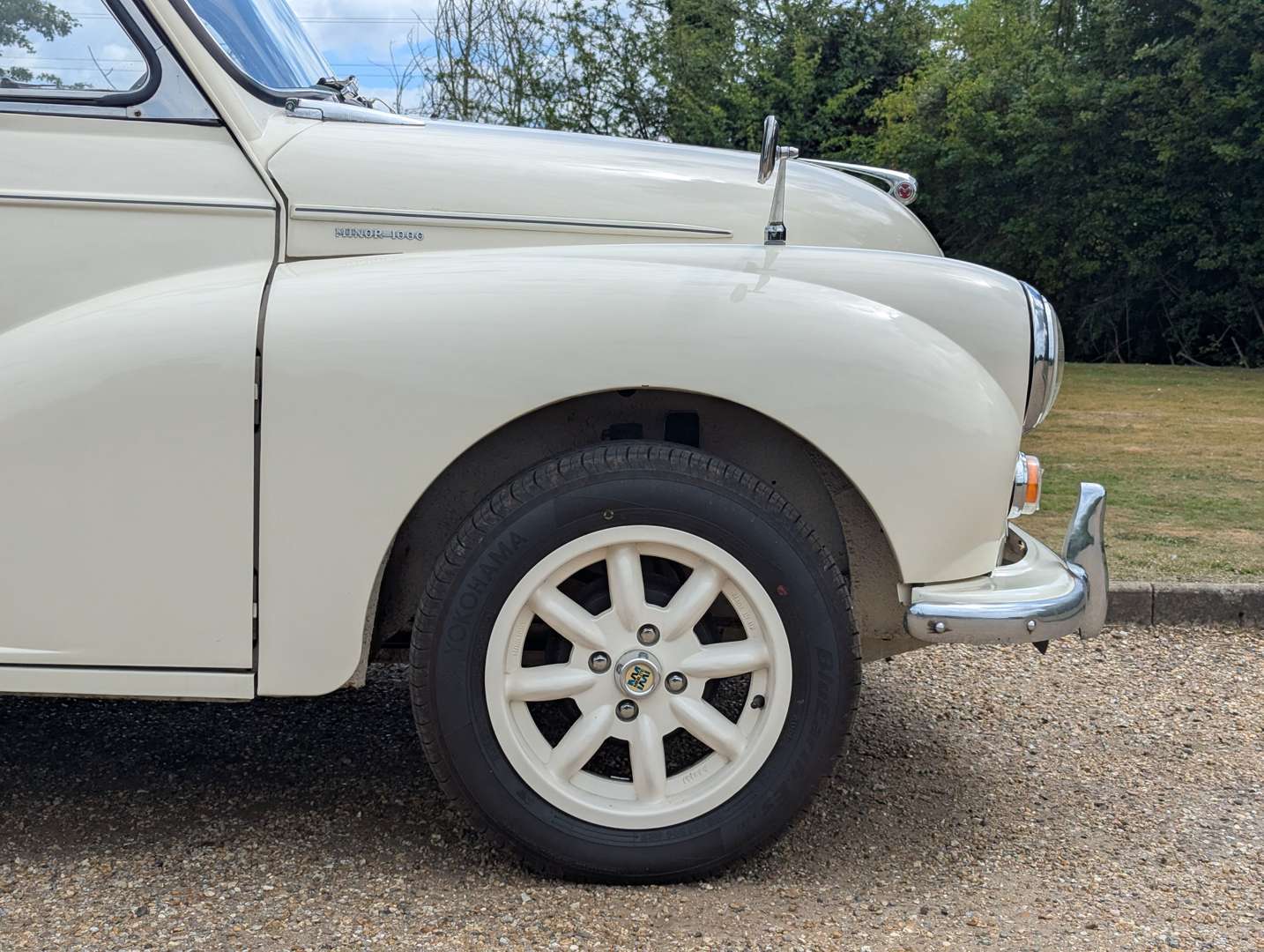 <p>1959 MORRIS MINOR 1000 CONVERTIBLE</p>
