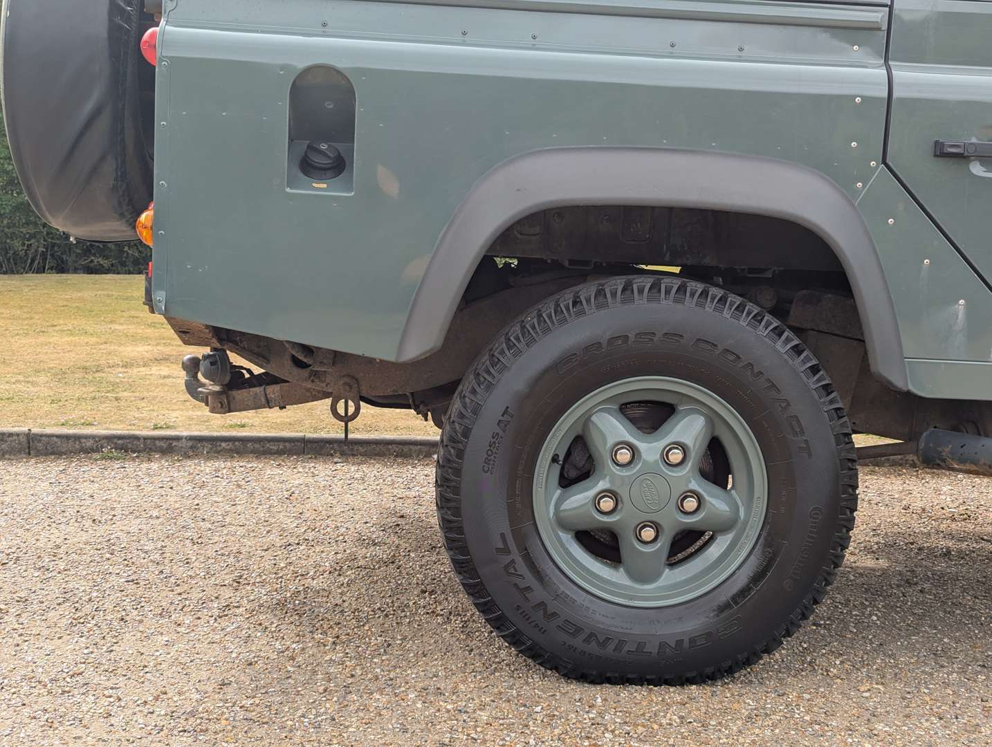 <p>2009 LAND ROVER DEFENDER 110</p>