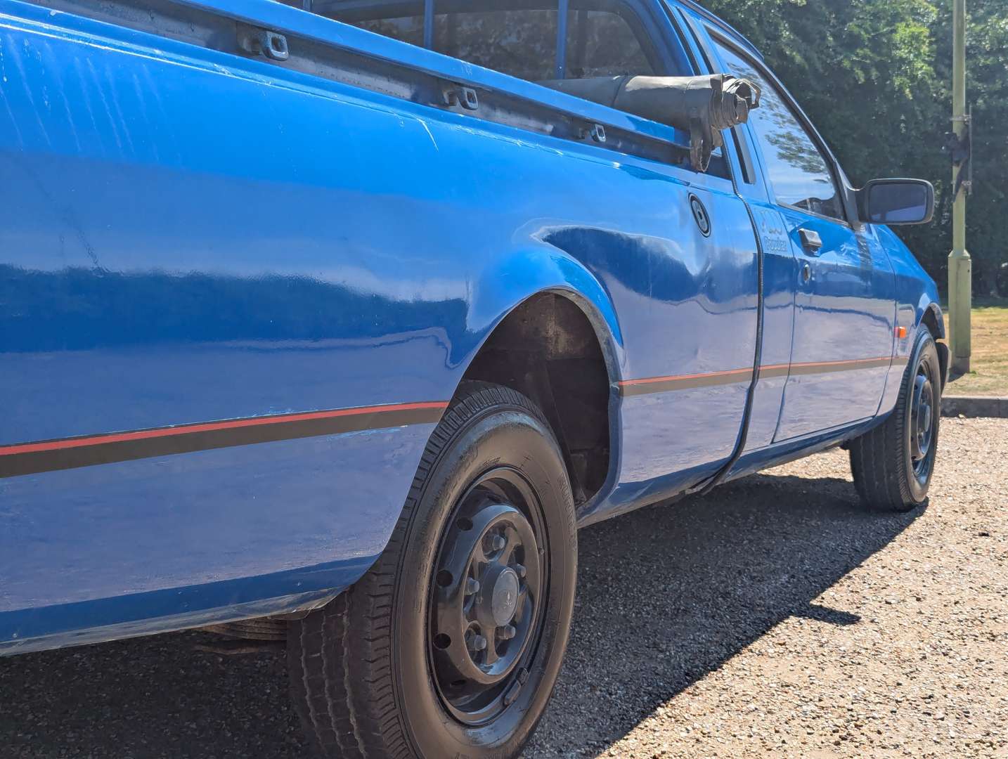<p>1990 FORD P100</p>