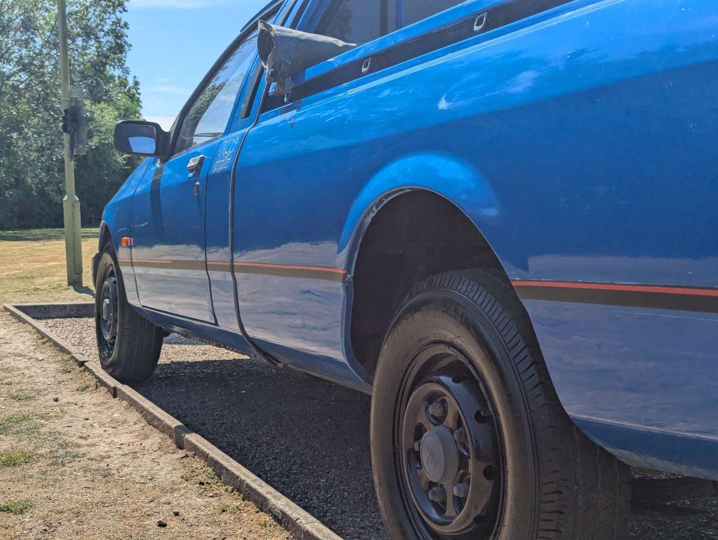 <p>1990 FORD P100</p>
