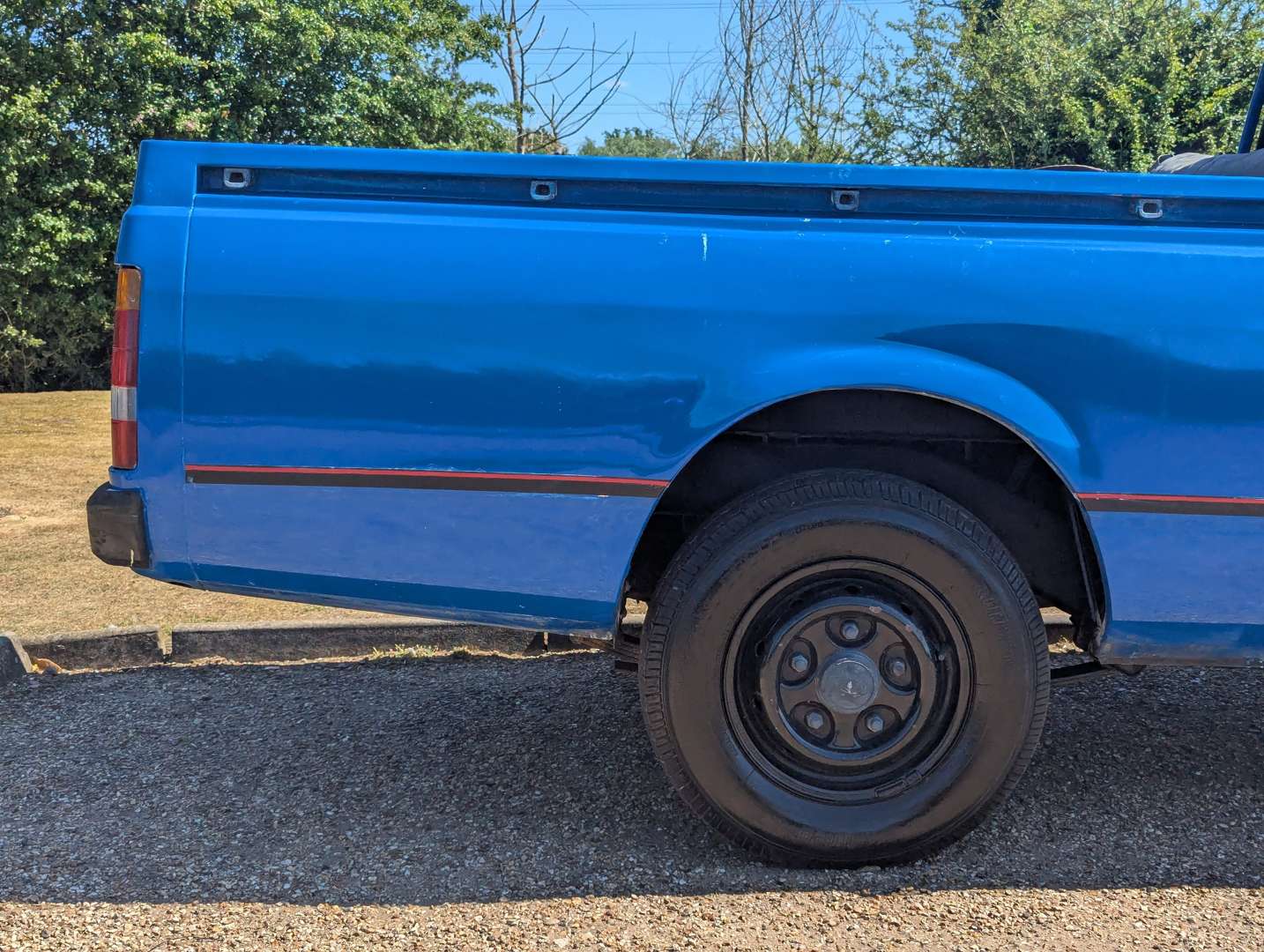 <p>1990 FORD P100</p>
