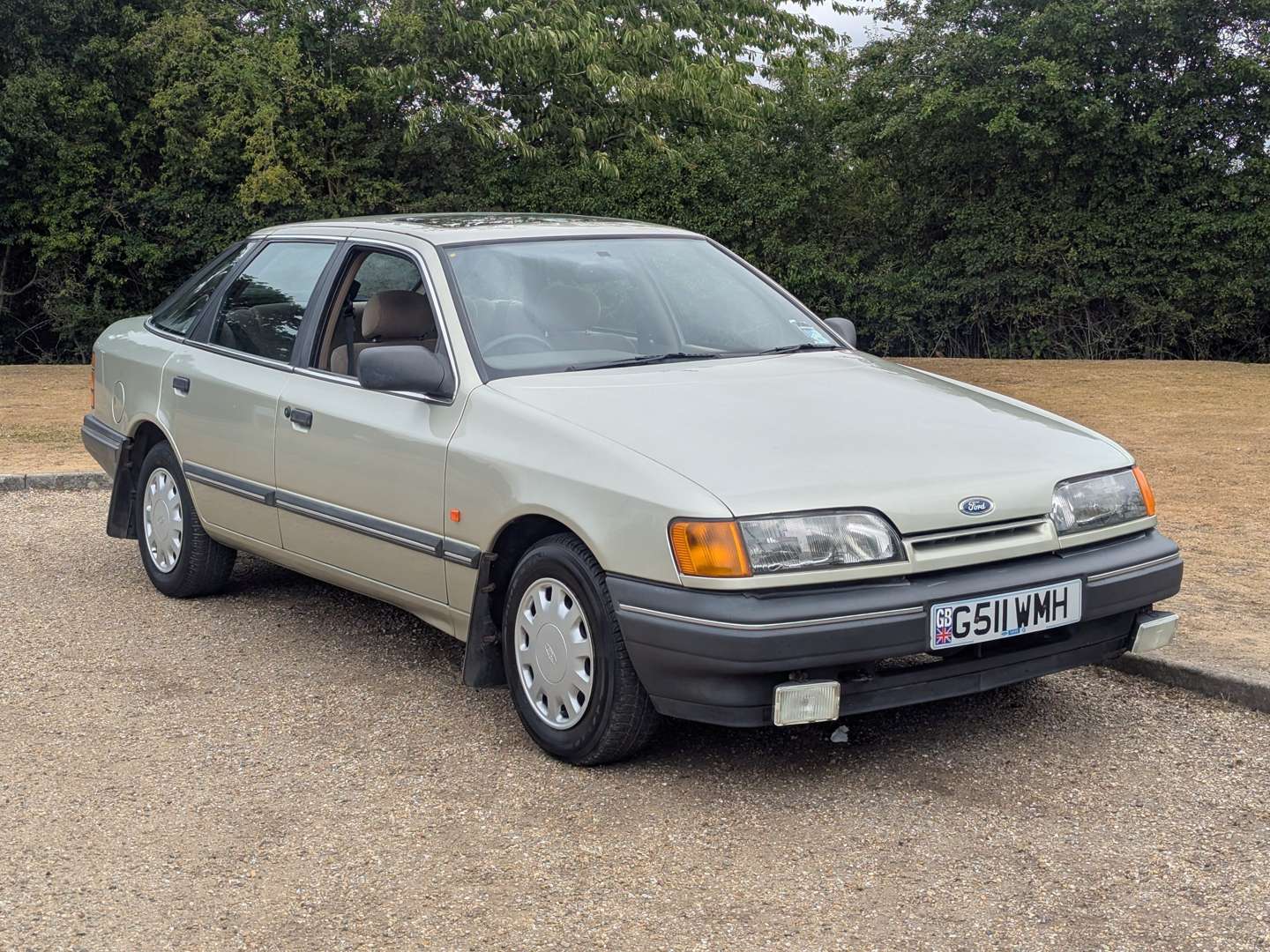 <p>1989 FORD GRANADA GLI AUTO</p>
