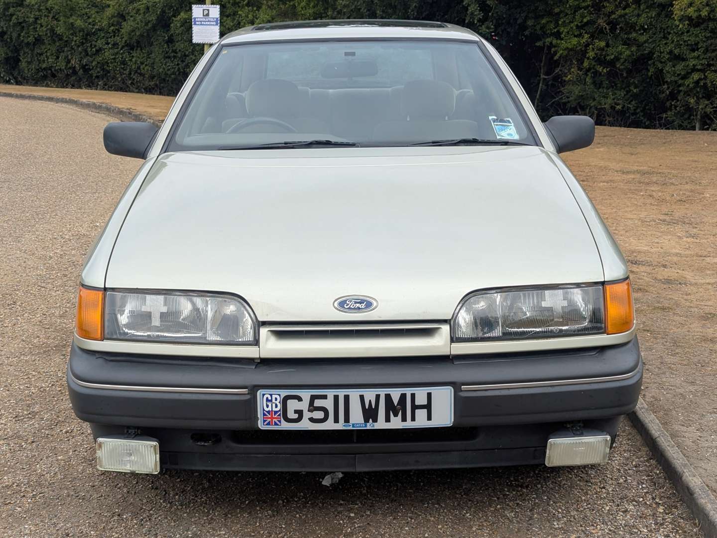 <p>1989 FORD GRANADA GLI AUTO</p>